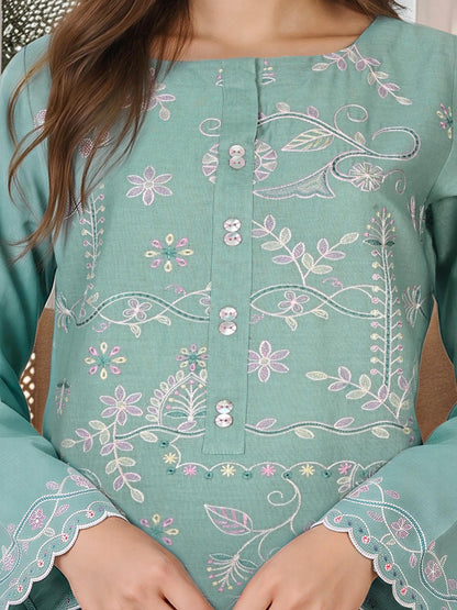 3 Piece Khaddar Suit- Embroidered (Unstitched)