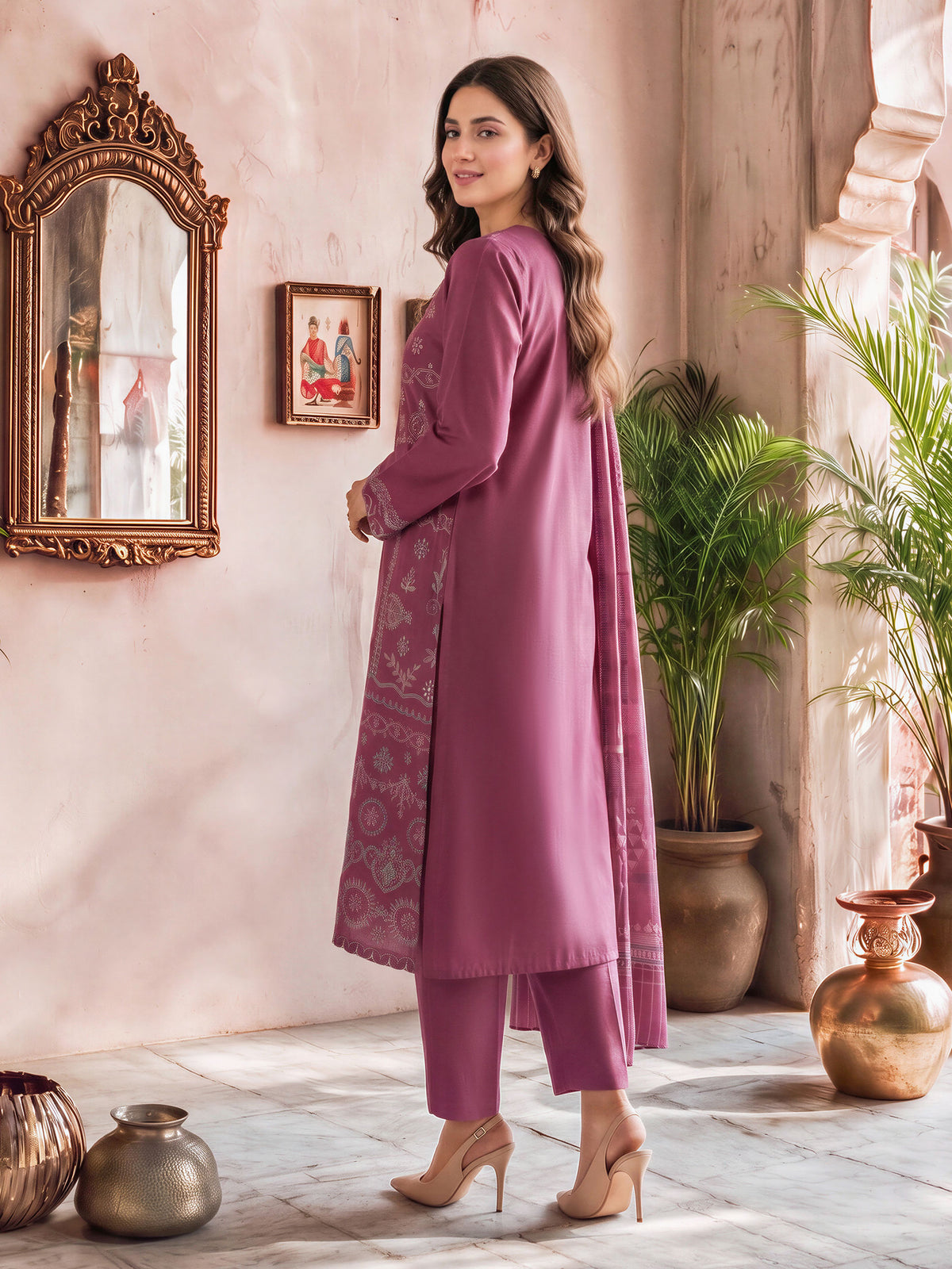 3 Piece Khaddar Suit- Embroidered (Unstitched)