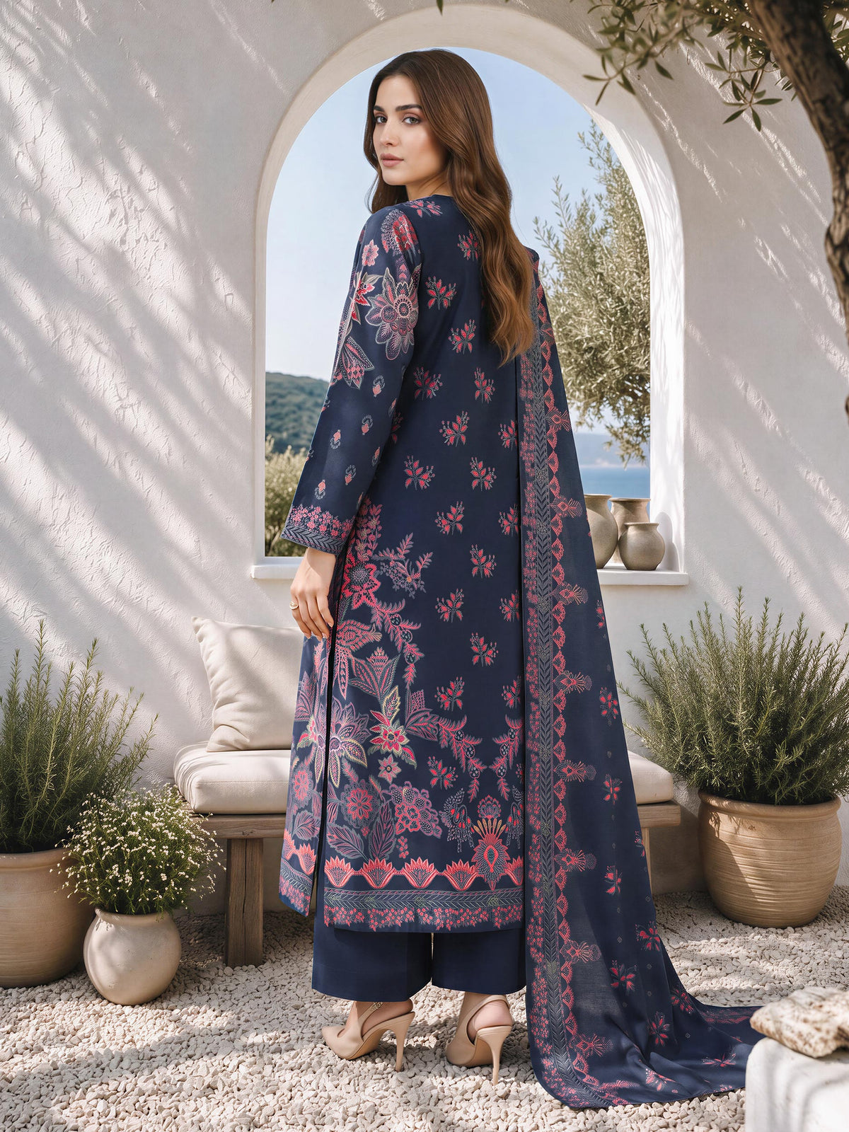 3 Piece Khaddar Suit (Unstitched)