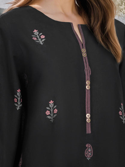 3 Piece Poly Khaddar Suit (Unstitched)