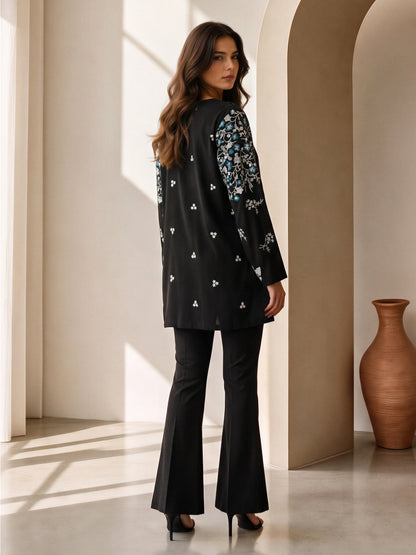 Grip Kurti- Embroidered (Pret)