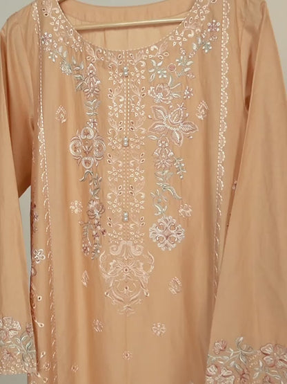 3 Piece Lawn Suit- Embroidered (Unstitched)