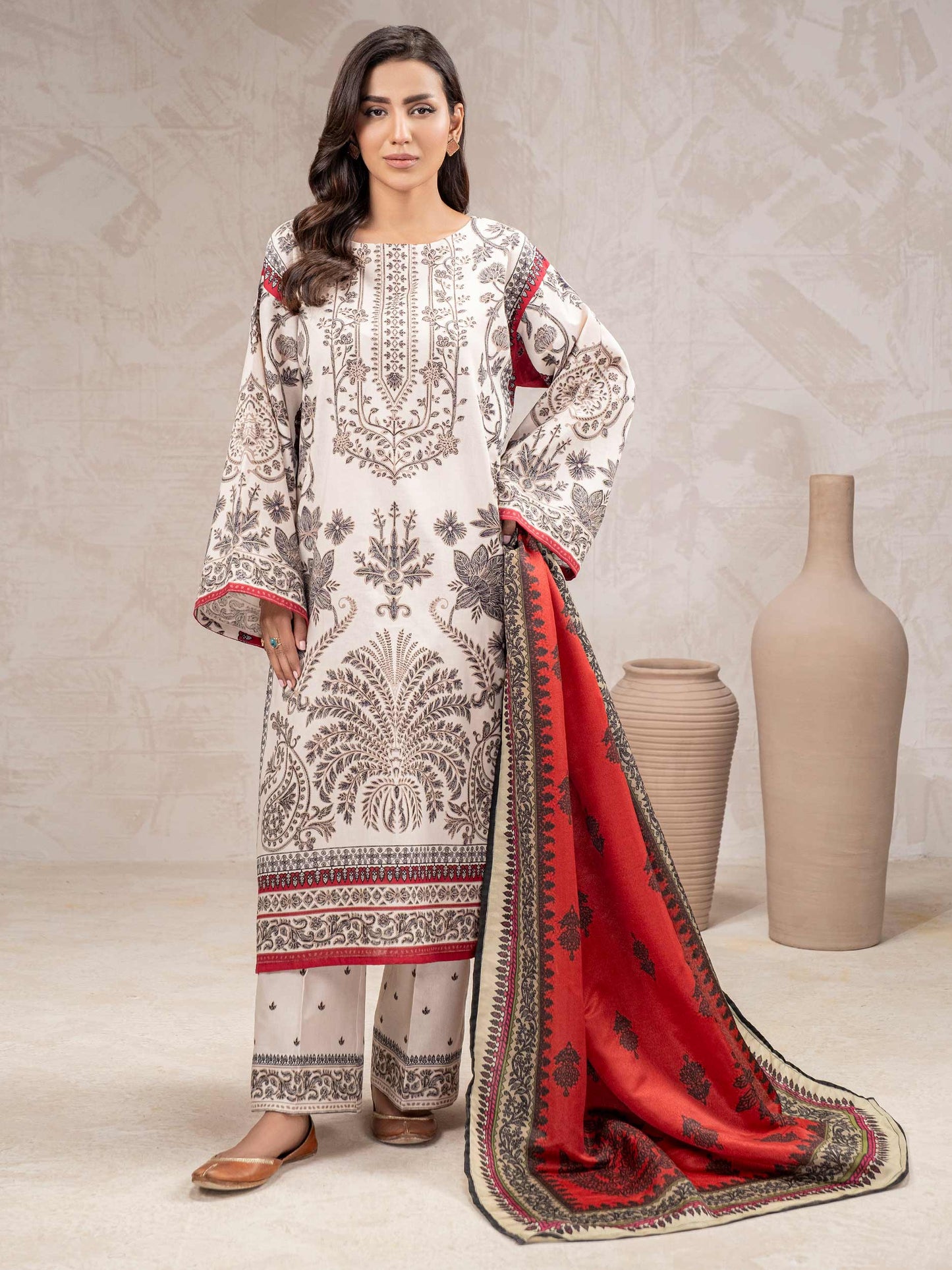 3 Piece Khaddar Suit-Printed (Unstitched)