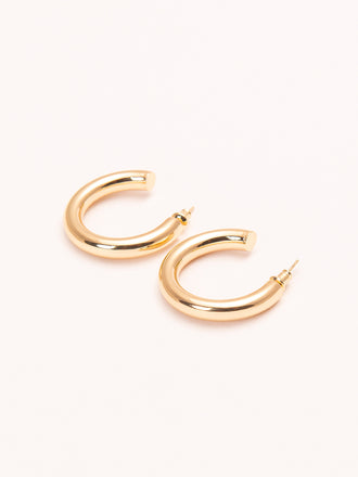 classic-c-hoop-earrings