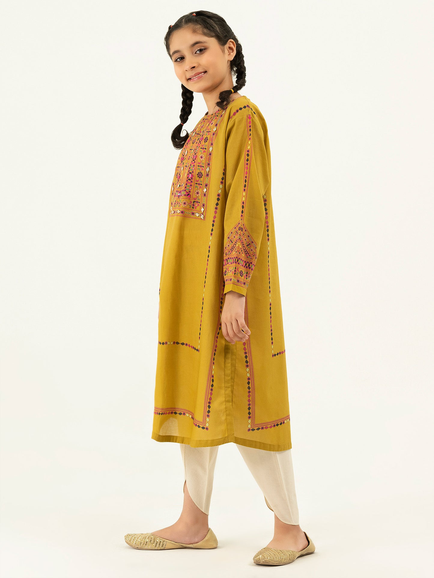 Lawn Shirt-Embroidered (Pret)