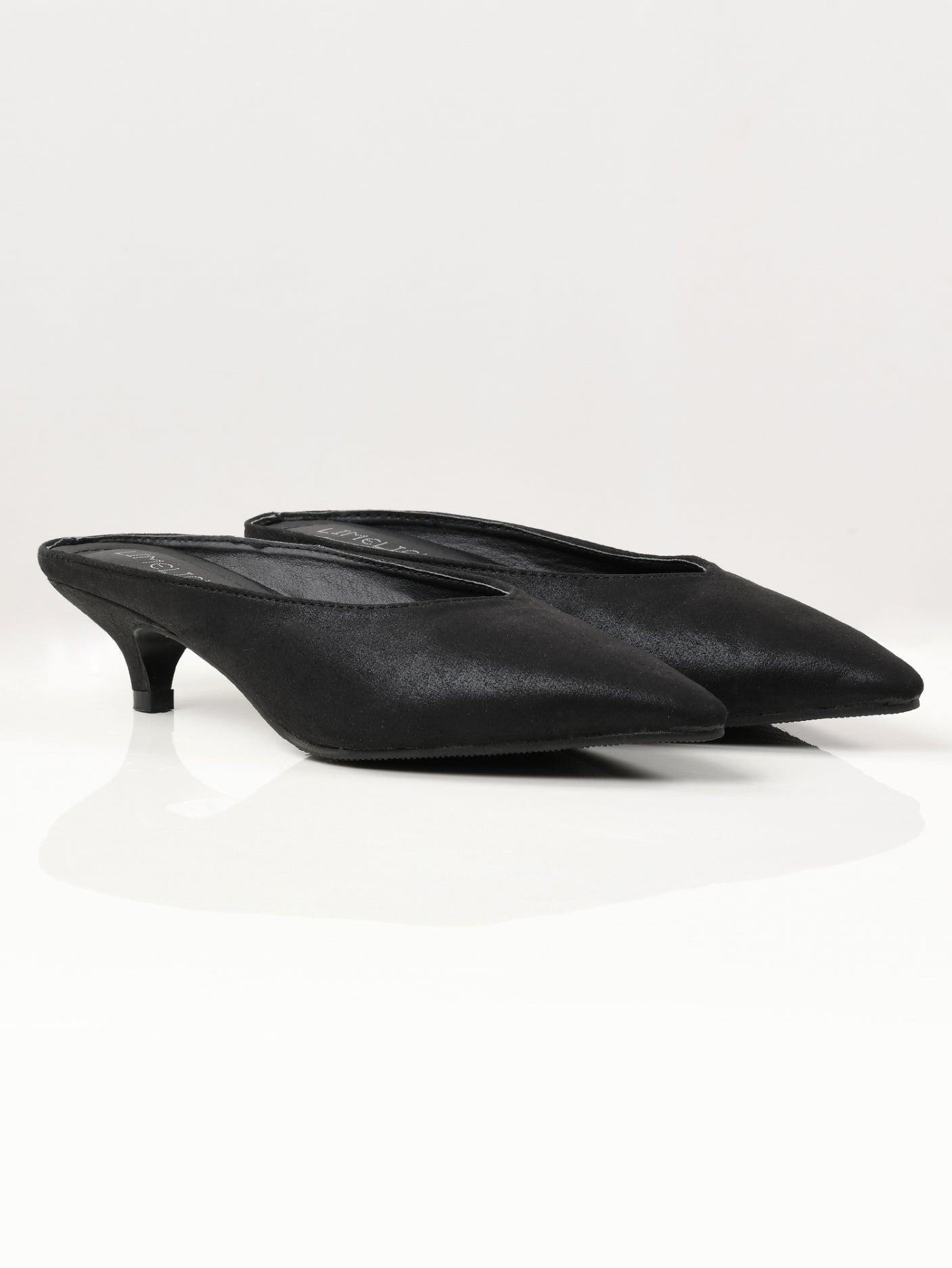 Shiny Heels - Black