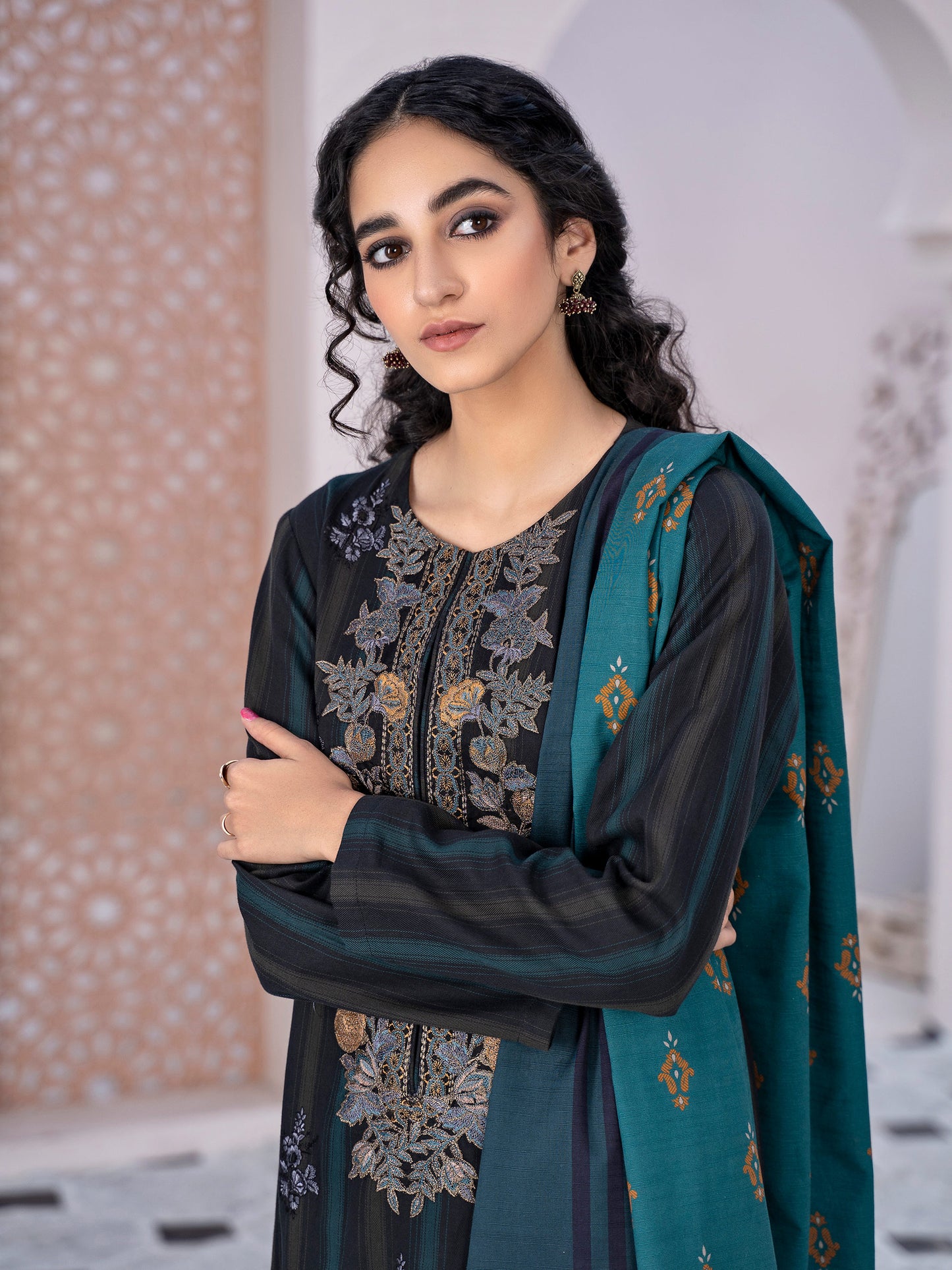 2 Piece Embroidered Yarn Dyed Suit