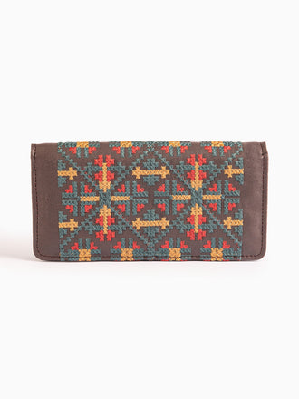 cross-stitch-embroidered-wallet