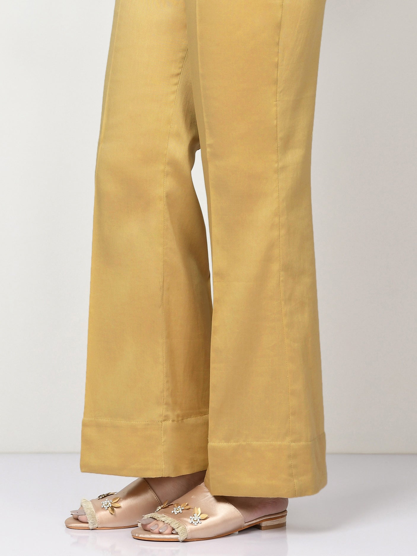 unstitched-cambric-trouser---yellow