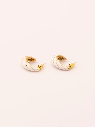 classic-c-hoop-earrings