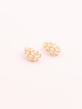 pear-stud-earrings