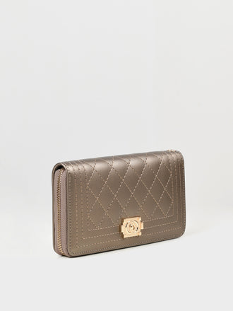 patterned-zip-around-wallet