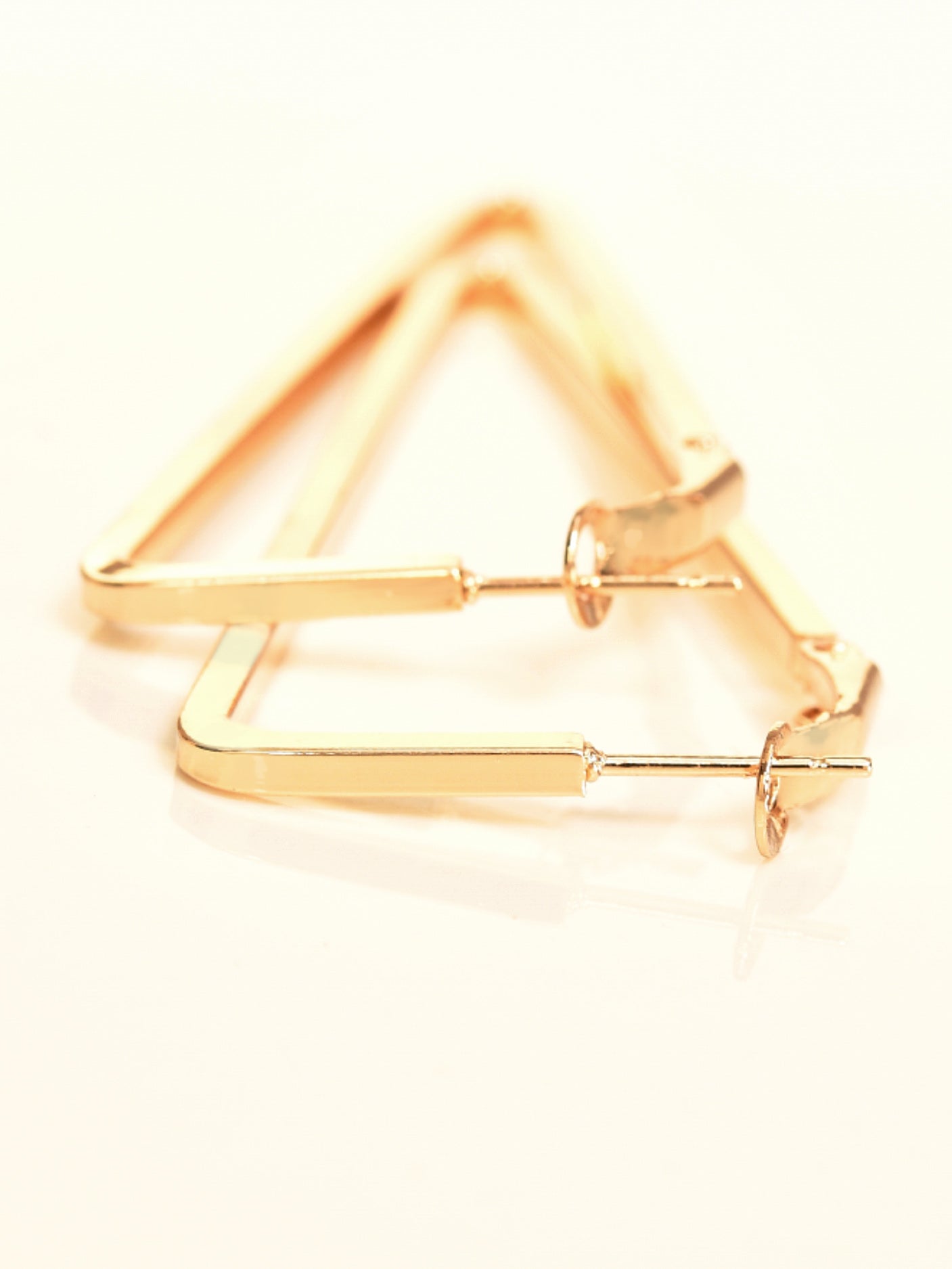 Triangular Hoops – Limelightpk