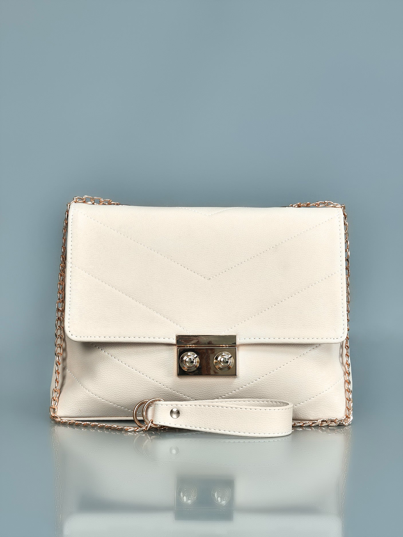 compact-handbag