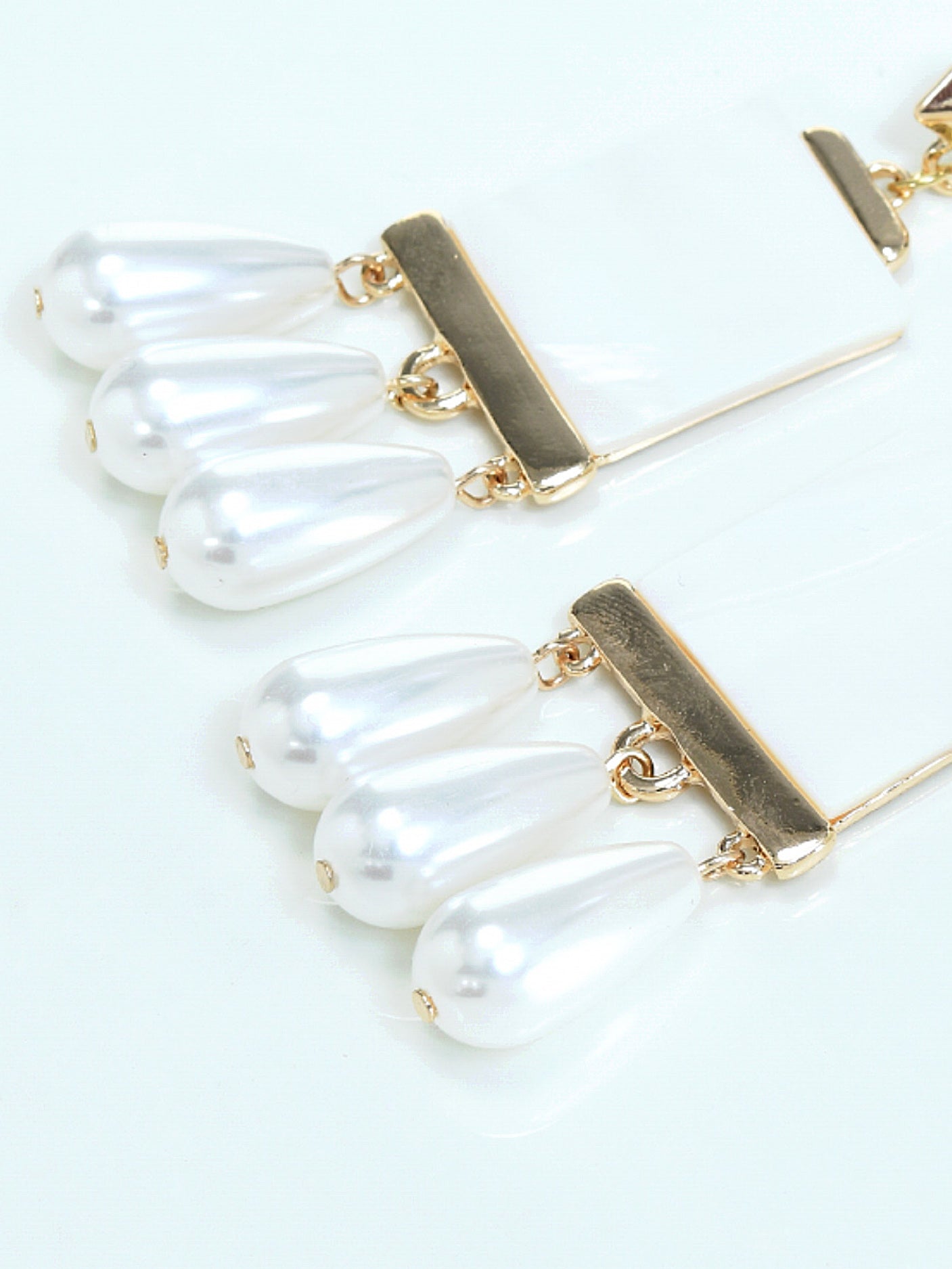 tri--pearl-earrings