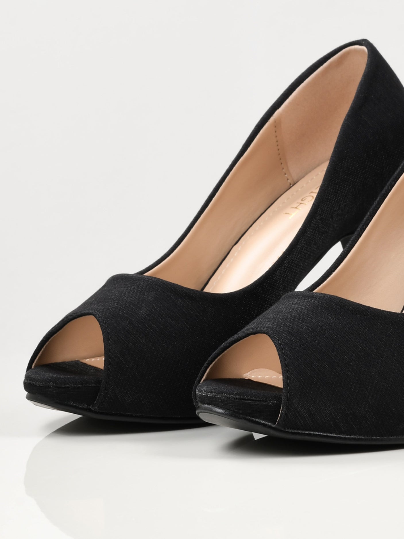 Shimmery Heels - Black