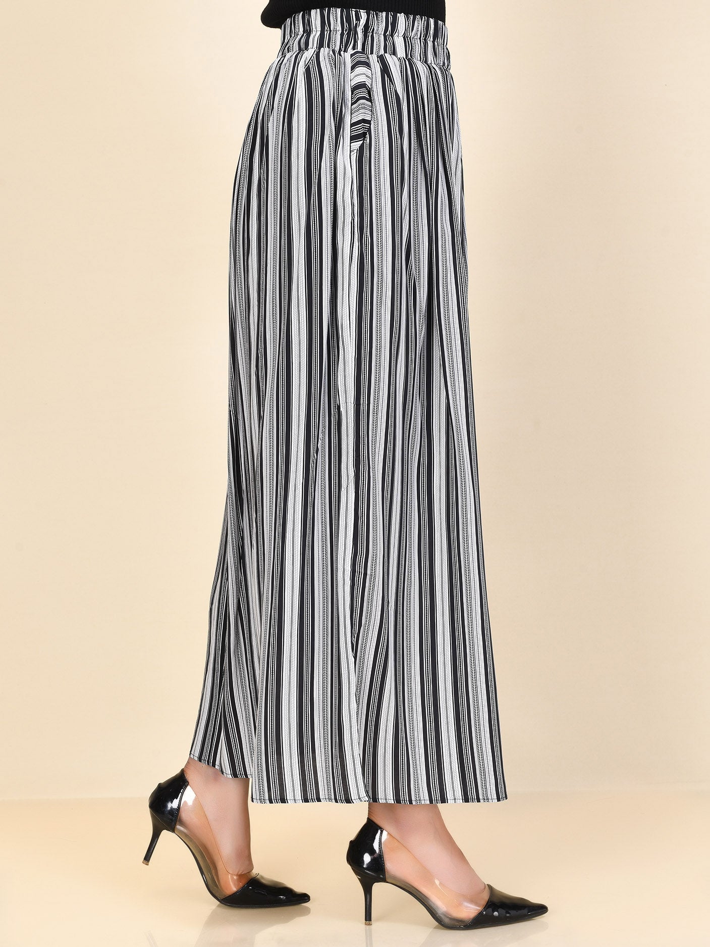 Striped Grip Skirt