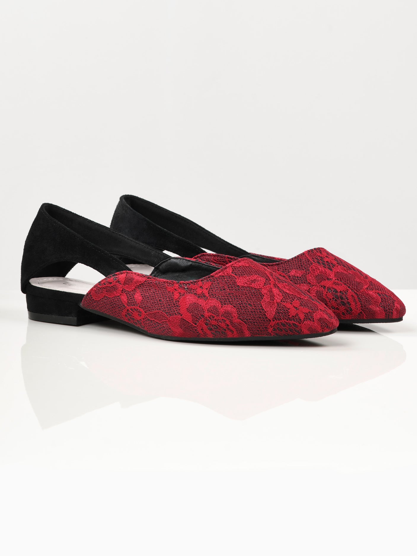 Shimmer Net Shoes - Maroon