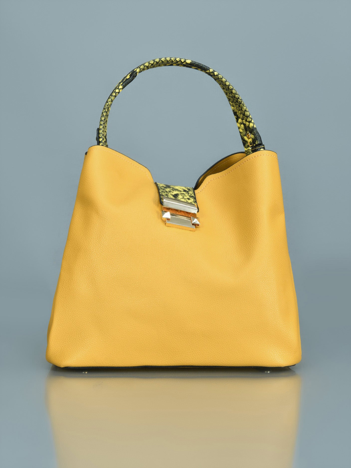 Classic Shoulder Bag