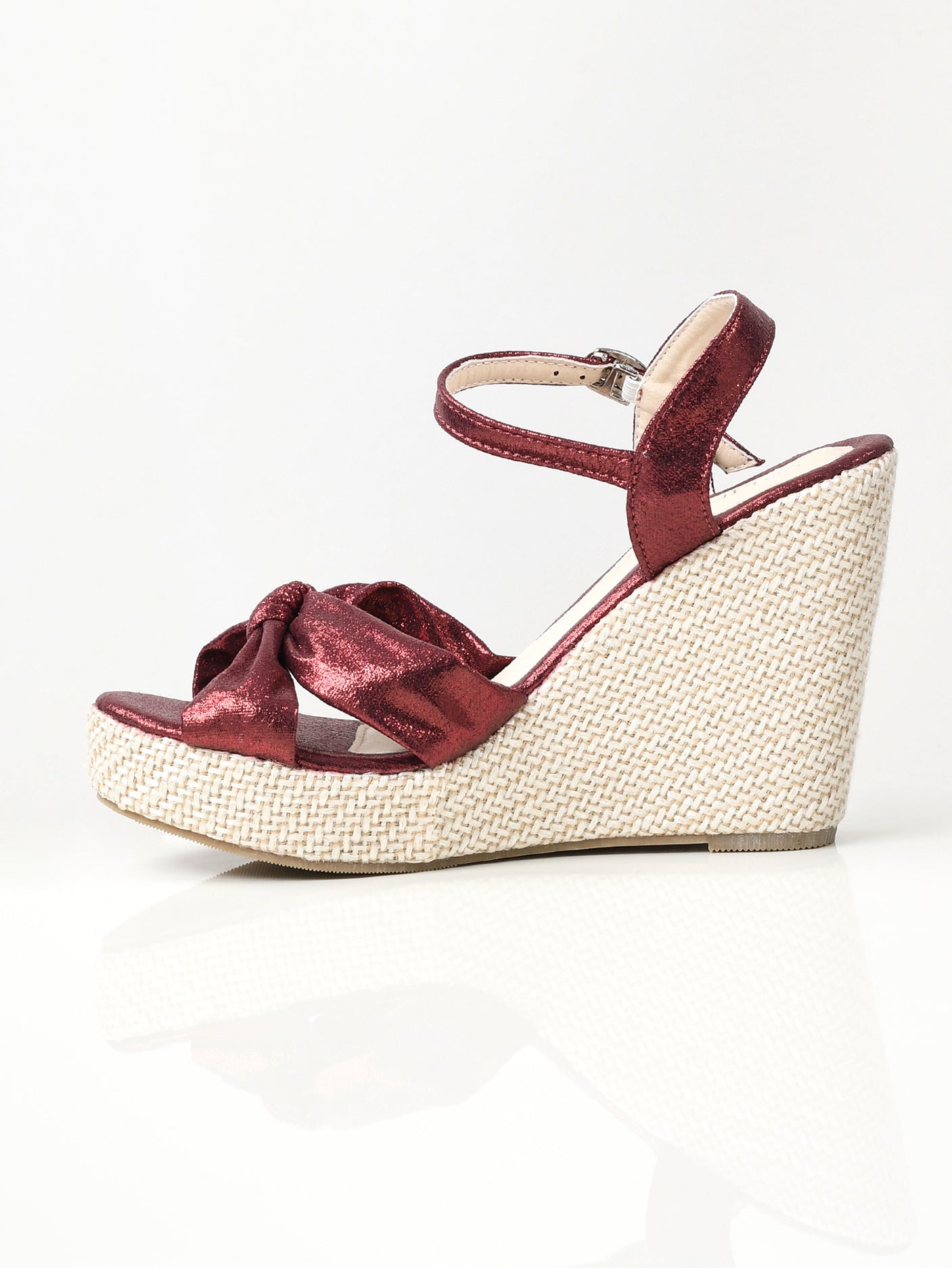 Shiny Knotted Wedges - Maroon