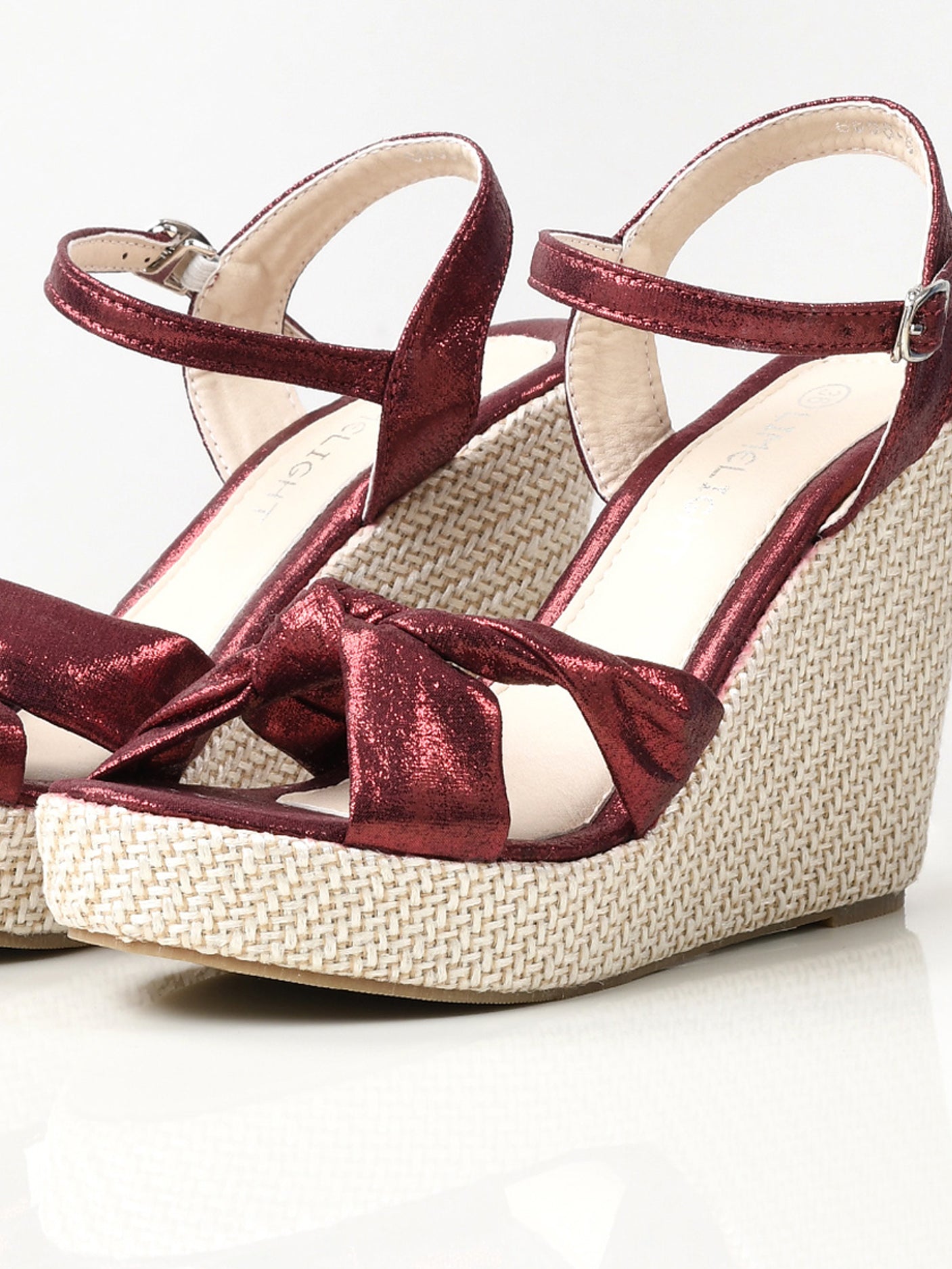 Shiny Knotted Wedges - Maroon