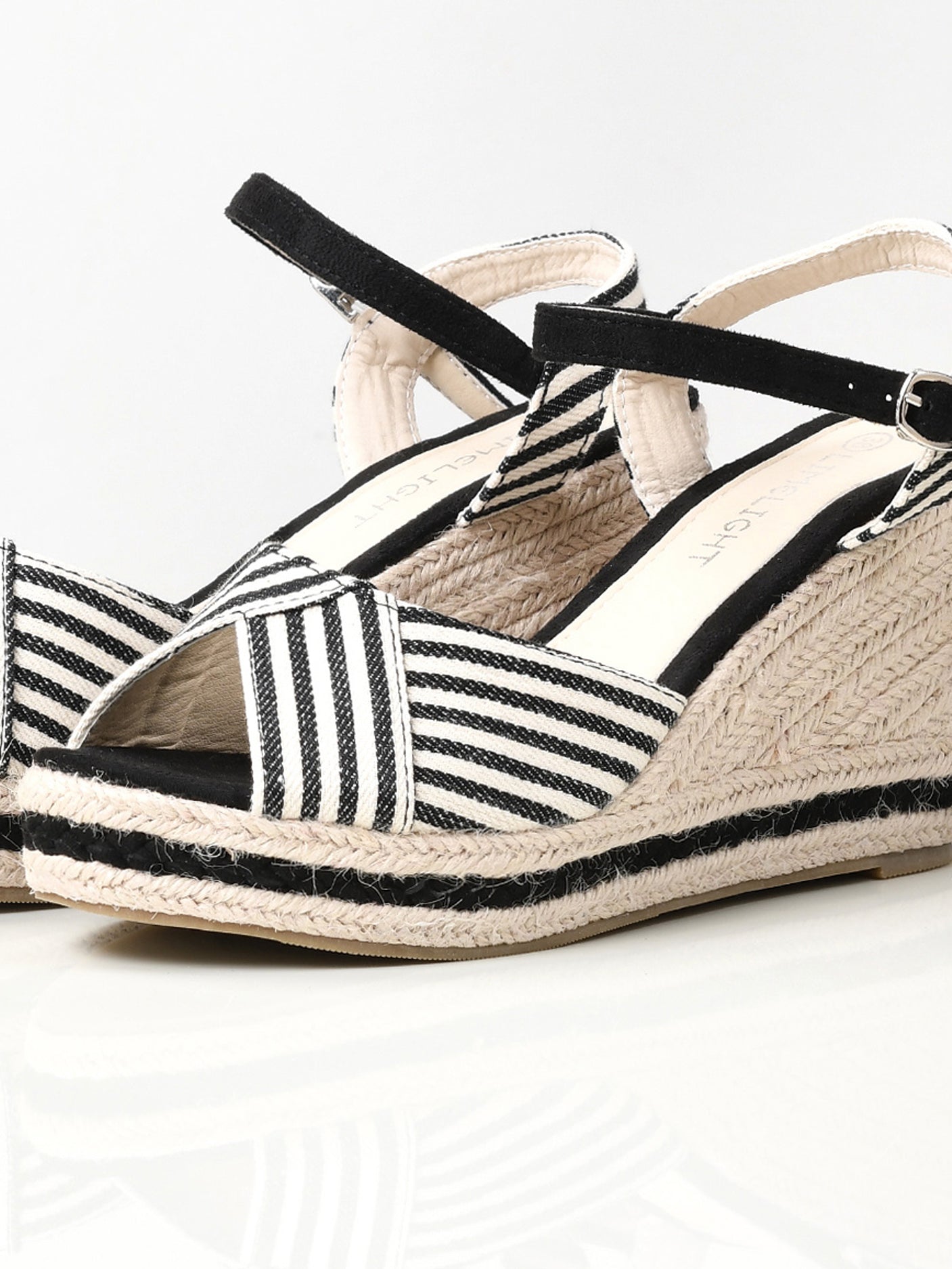 Striped Wedges - Black and White