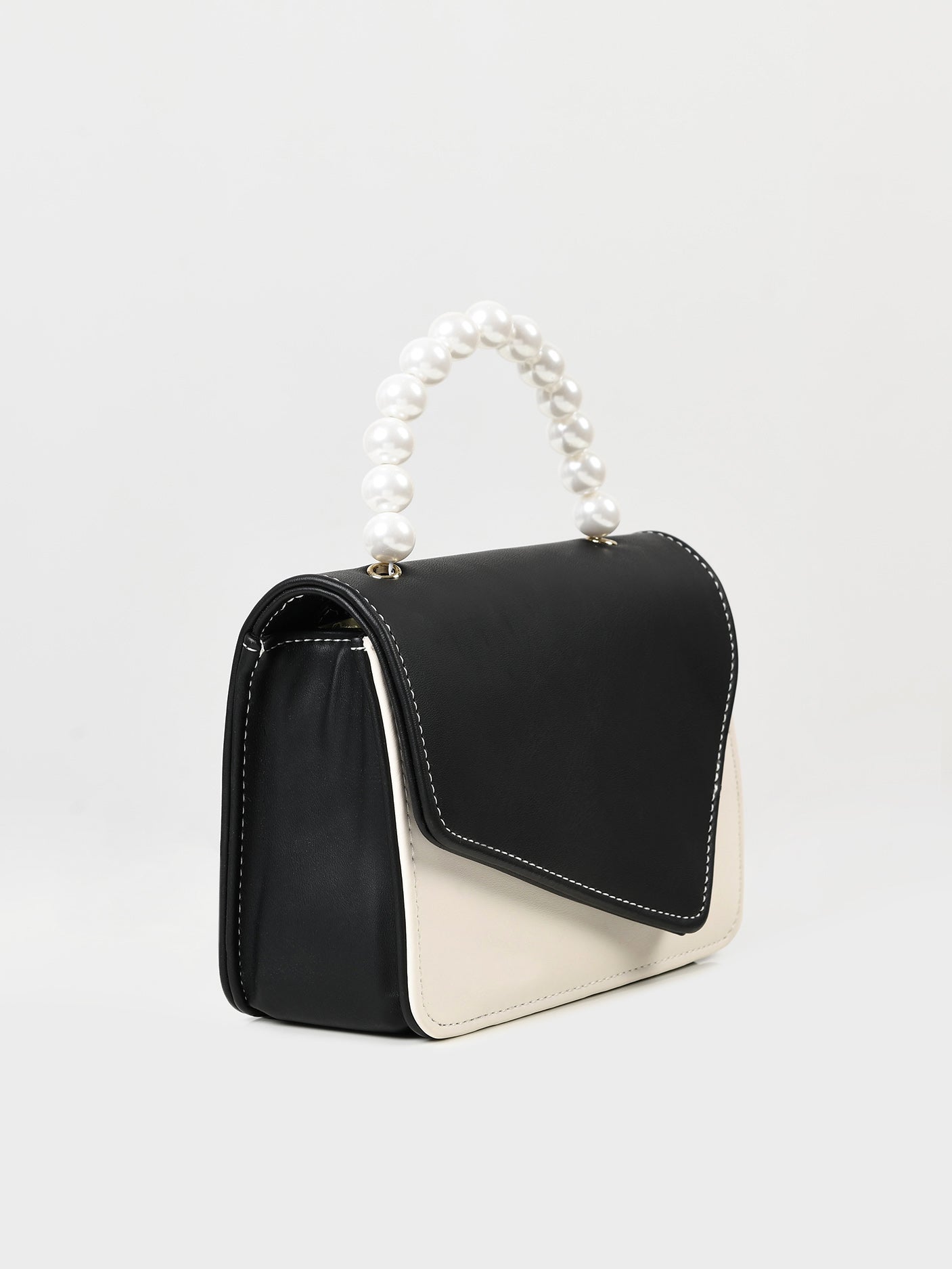 Pearl Handle Bag