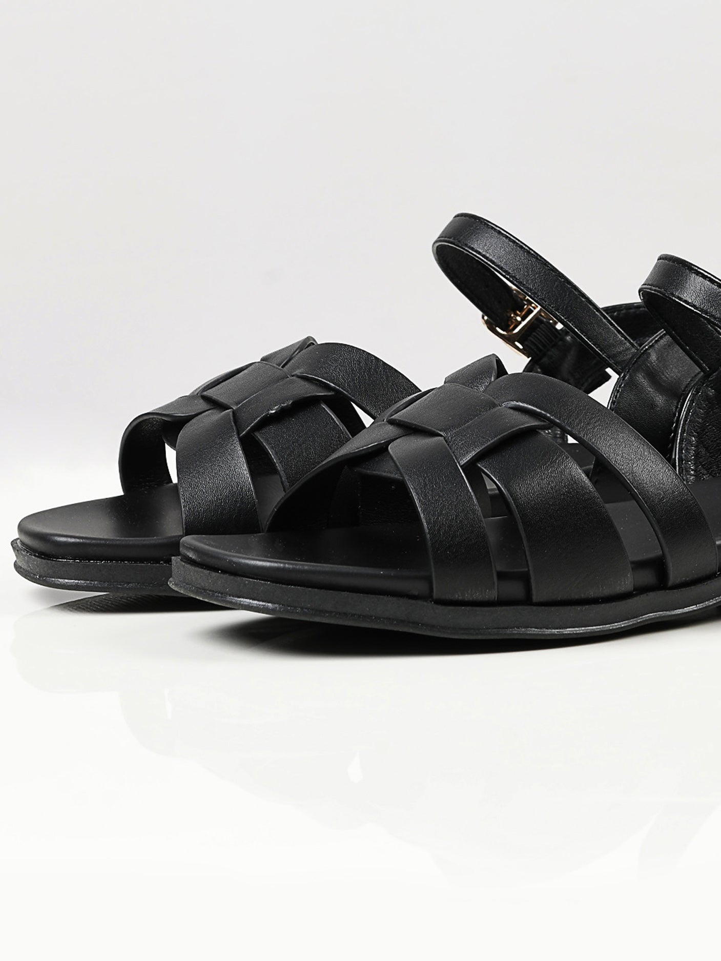 Plain Strap Sandals - Black