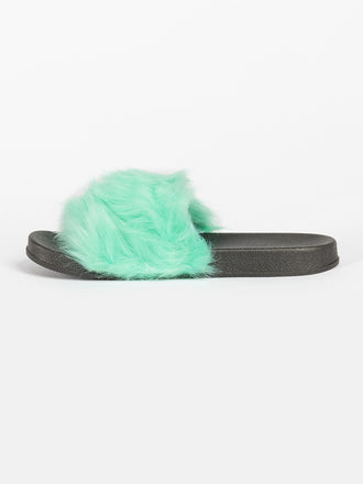 fluffy-slippers