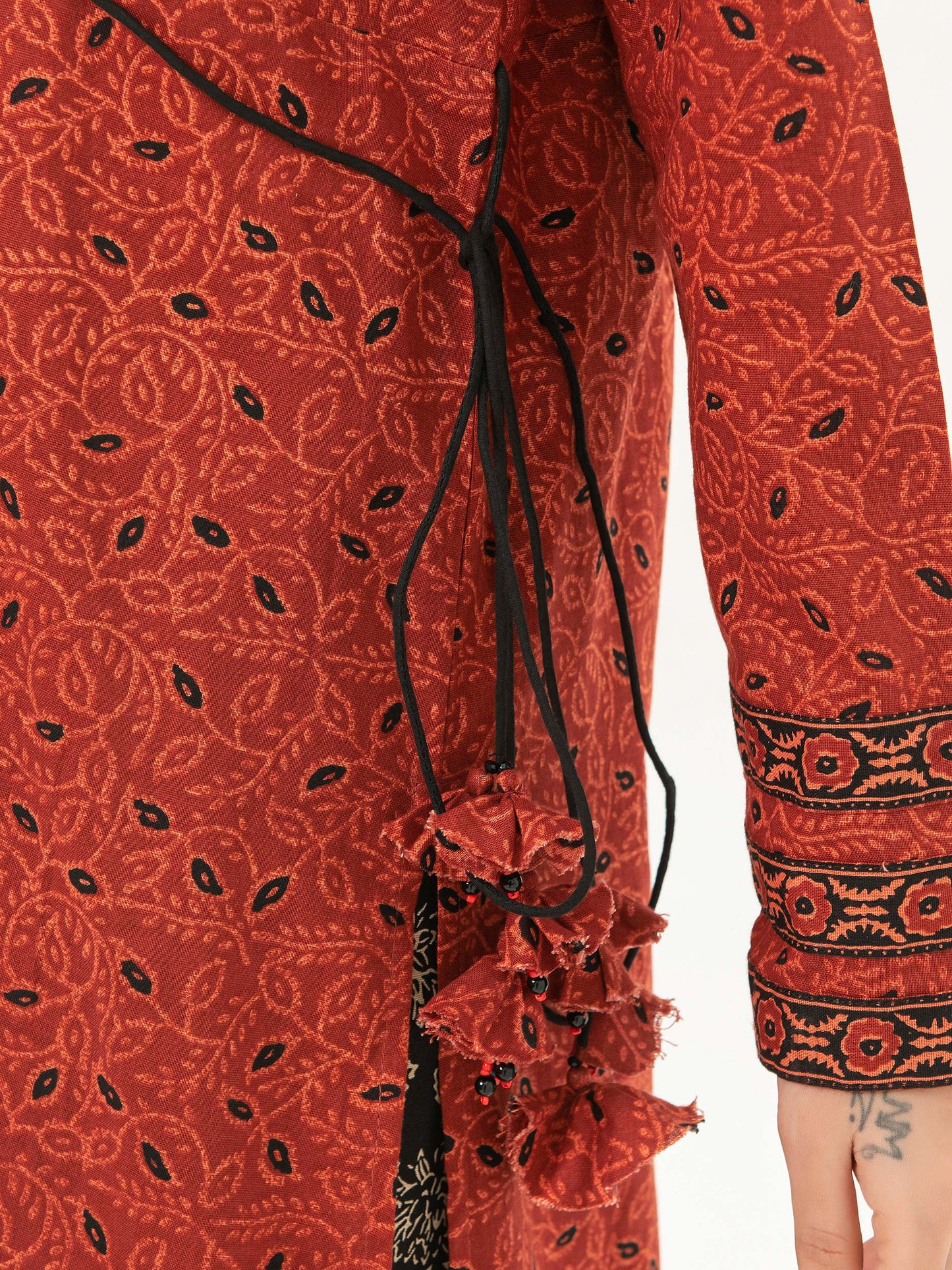 2 Piece Khaddar Suit-Printed (Pret)