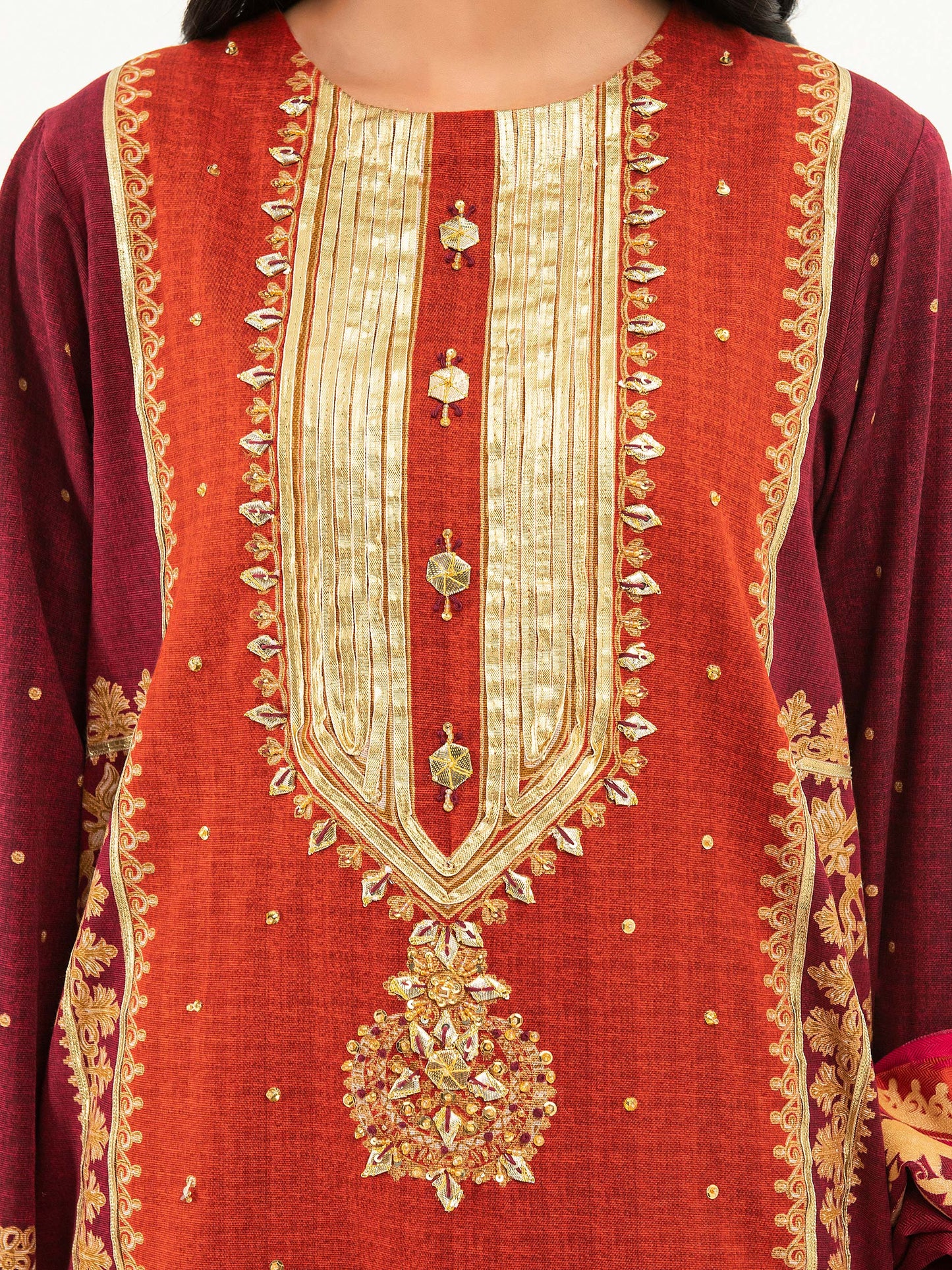 3 Piece Khaddar Suit-Embellished (Pret)