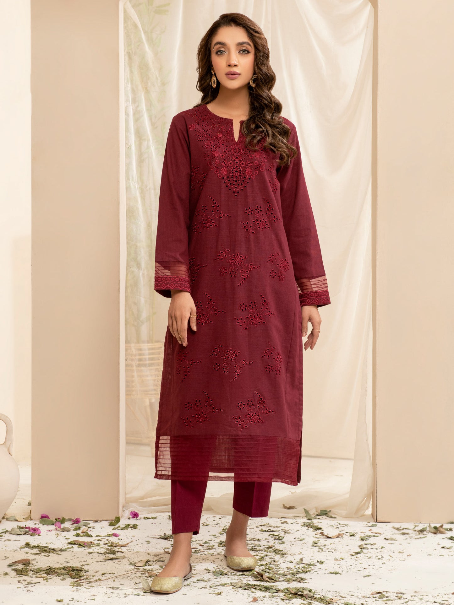 2 Piece Yarn Dyed Suit-Embroidered (Unstitched)