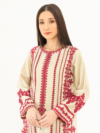 2 Piece Khaddar Suit-Embroidered (Pret)