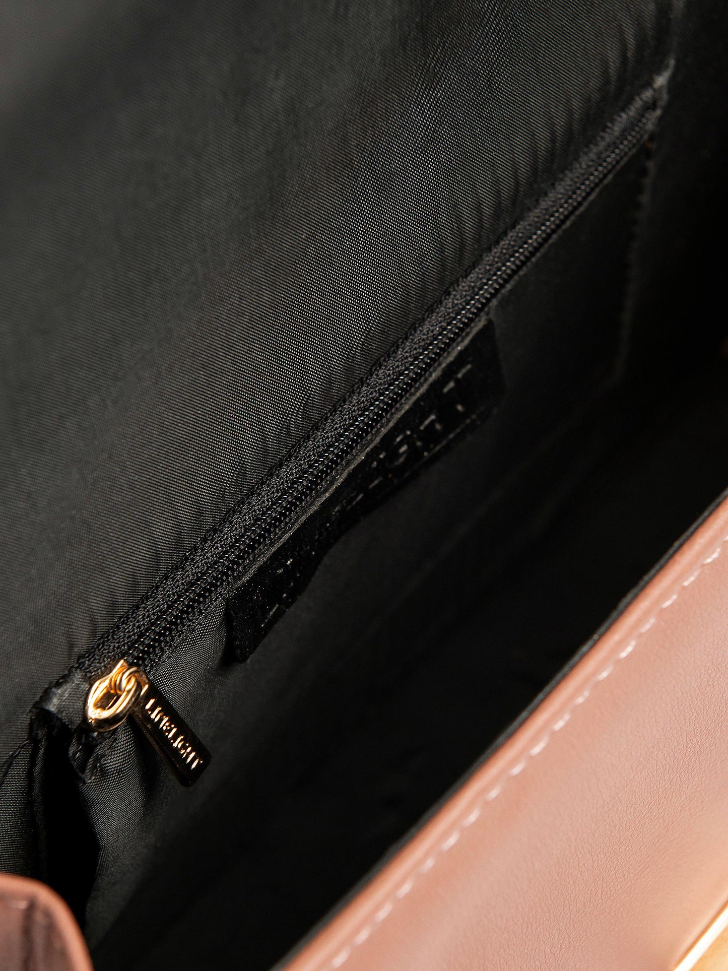 Classic Box Handbag