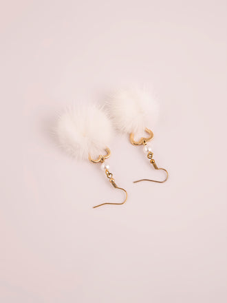 classic-dangling-earrings