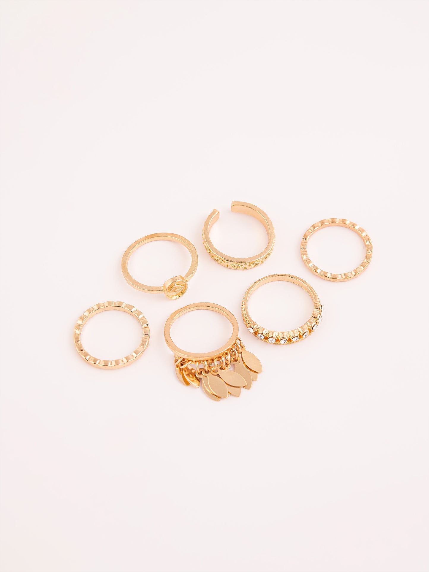 Embellished Rings Set
