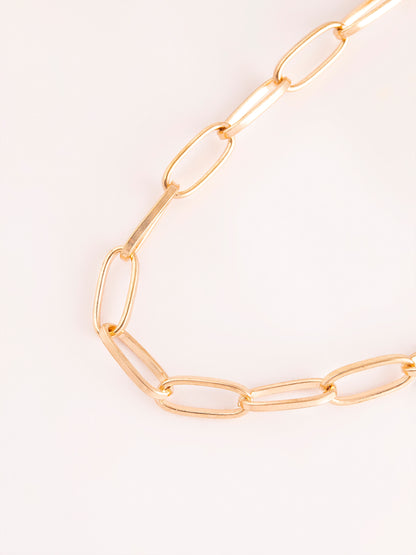 Classic Loop Necklace