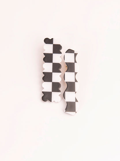 Checkered Snap Clip Set