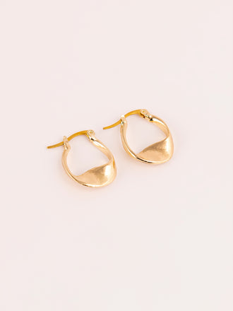 vintage-golden-earrings