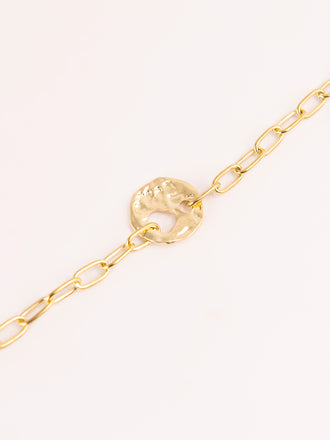 golden-metallic-bracelet