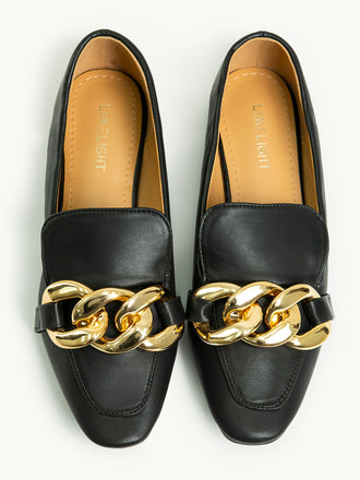 classic-chain-loafers