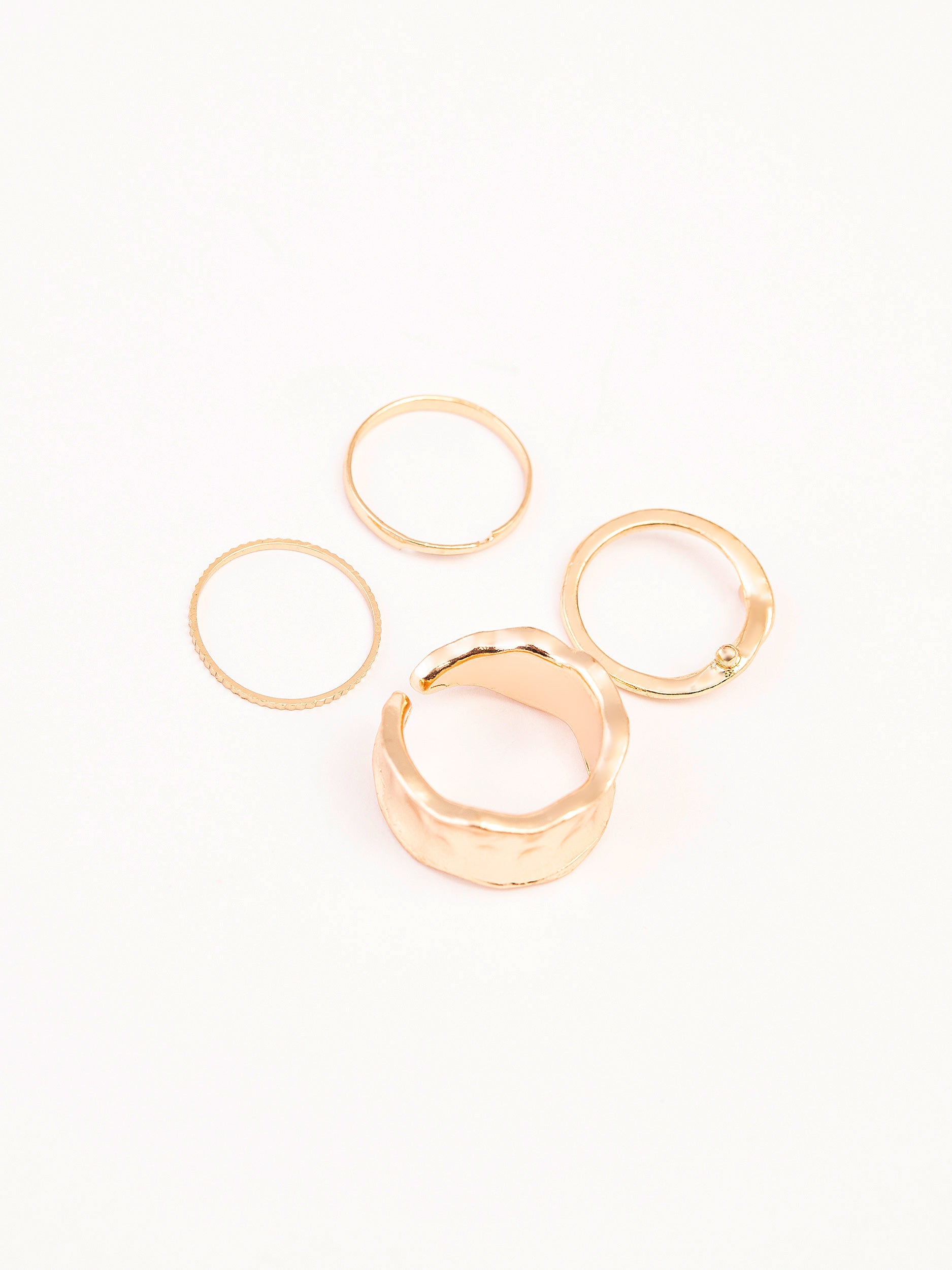 metallic-gold-ring-set