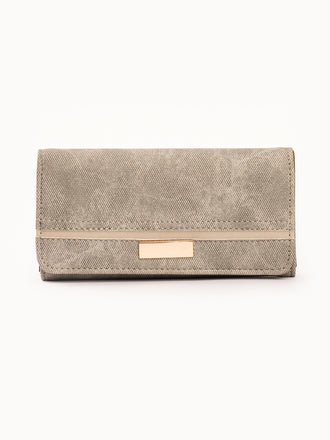 vintage-textured-wallet