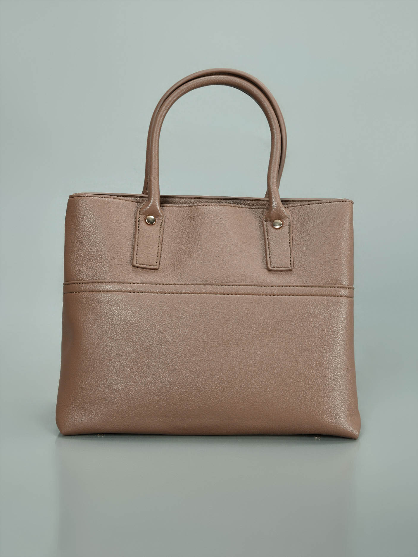 plain-handbag
