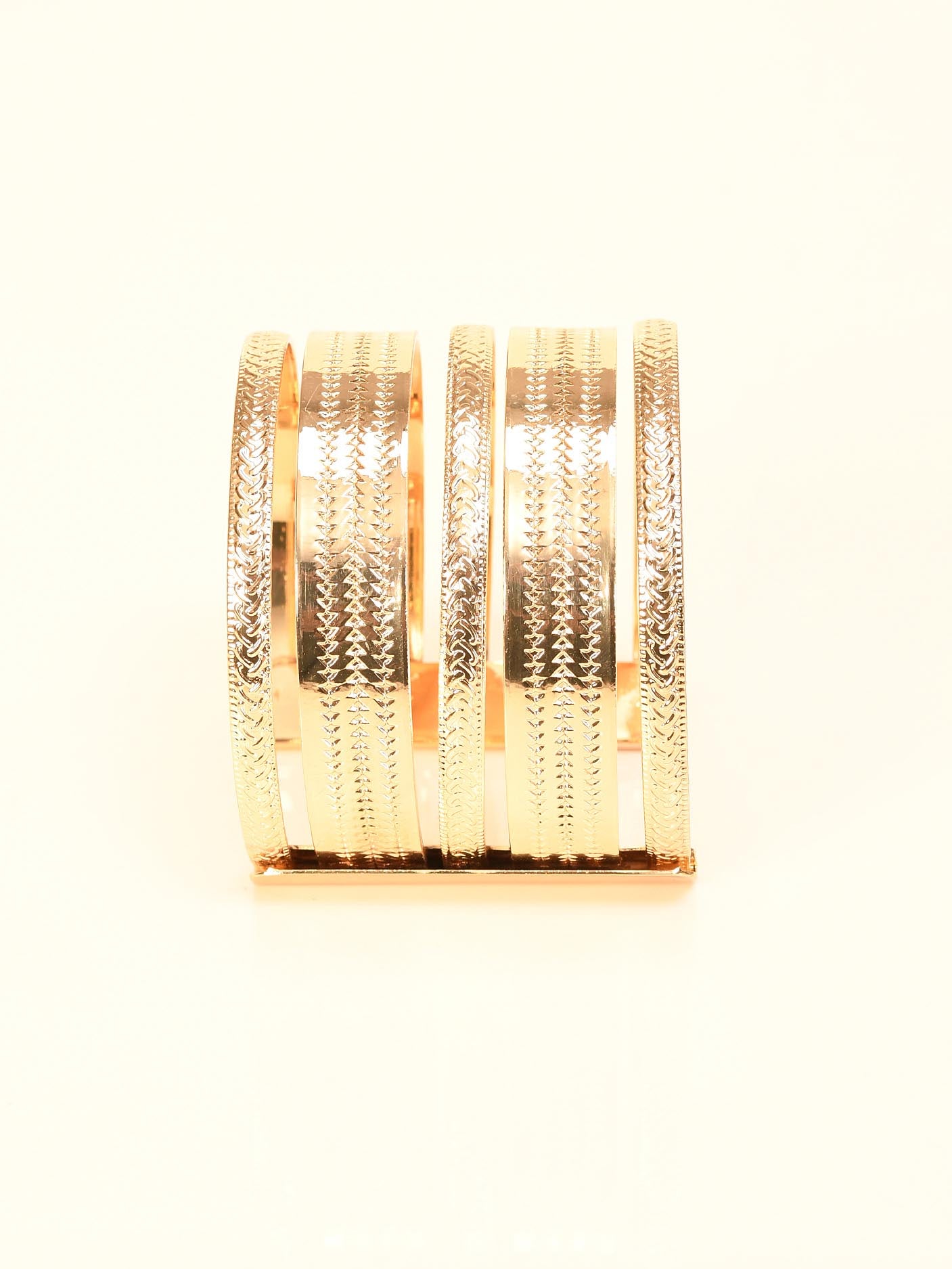 Connected Bangle – Limelightpk