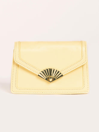shell-brooch-mini-handbag
