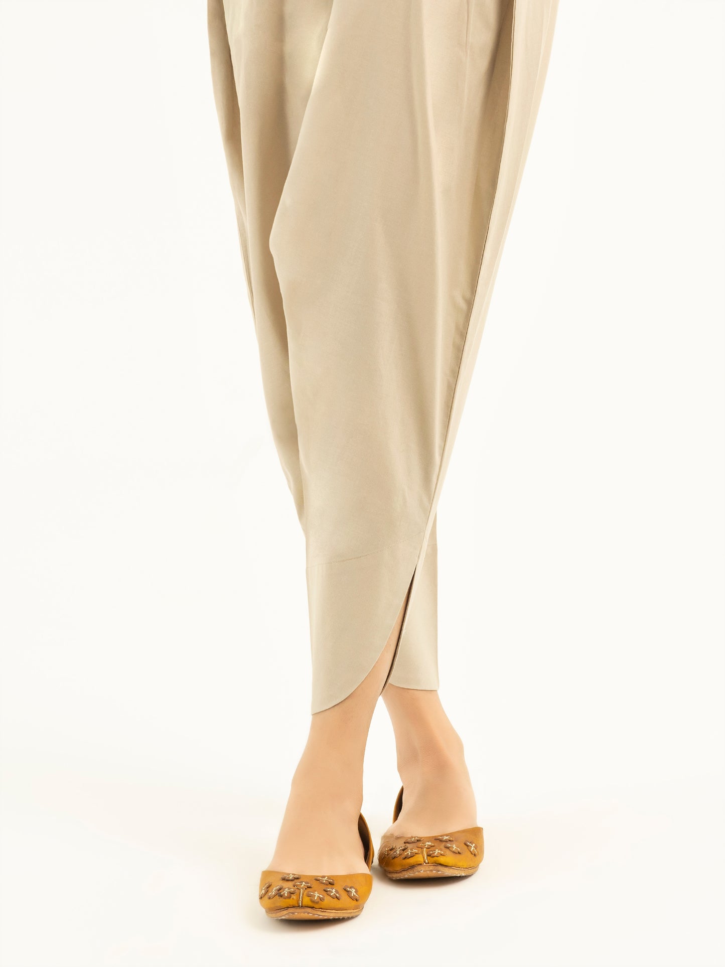 Cambric Shalwar (Pret)