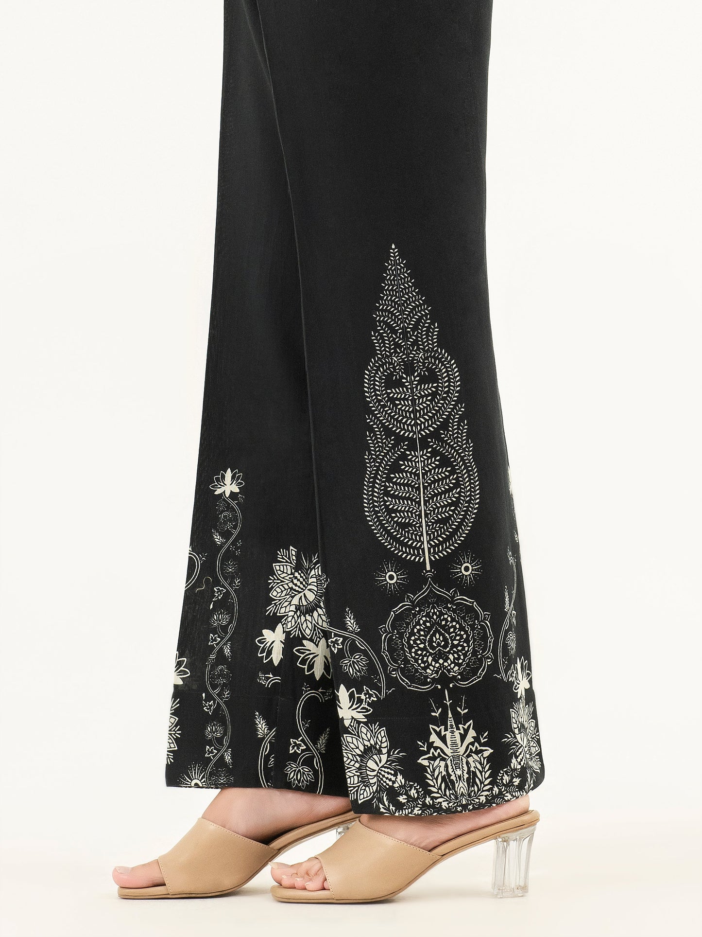 Printed Khaddar Trousers